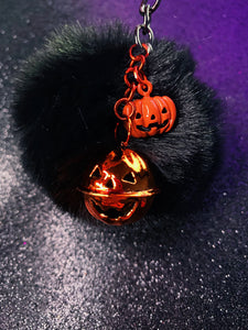Jack o lantern pom pom keychain (Black)