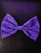 Load image into Gallery viewer, Wicked Bows (Purple/black spiderweb)